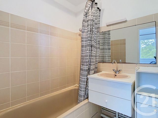 Appartement F2 bis à vendre - 3 pièces - 42.99 m2 - ARZON - 56 - BRETAGNE - Century 21 Ar'Zon Immobilier