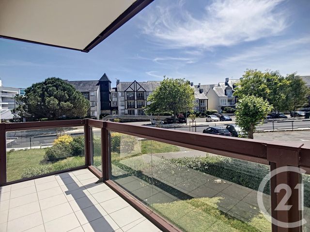 Appartement T3 à vendre - 3 pièces - 46.31 m2 - ARZON - 56 - BRETAGNE - Century 21 Ar'Zon Immobilier Appartement T3 à vendre - 3 pièces - 46.31 m2 - ARZON - 56 - BRETAGNE - Century 21 Ar'Zon Immobilier