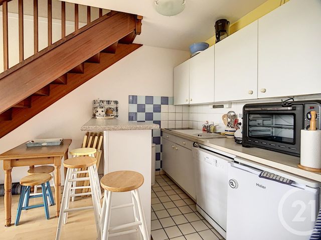 Appartement à vendre - 3 pièces - 50.37 m2 - ARZON - 56 - BRETAGNE - Century 21 Ar'Zon Immobilier Appartement à vendre - 3 pièces - 50.37 m2 - ARZON - 56 - BRETAGNE - Century 21 Ar'Zon Immobilier