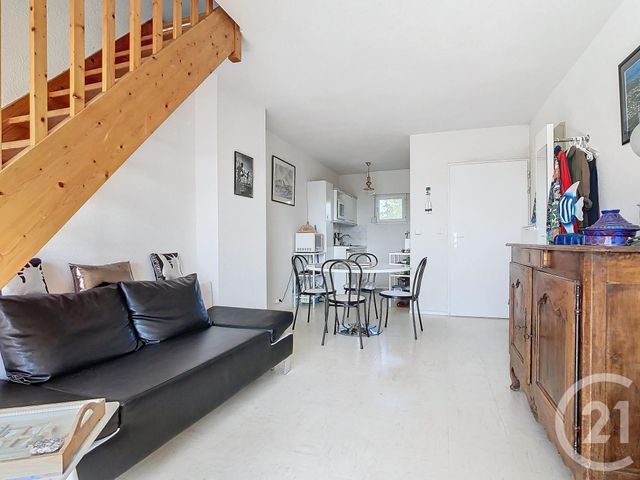 Appartement Duplex à vendre - 3 pièces - 56.41 m2 - ARZON - 56 - BRETAGNE - Century 21 Ar'Zon Immobilier