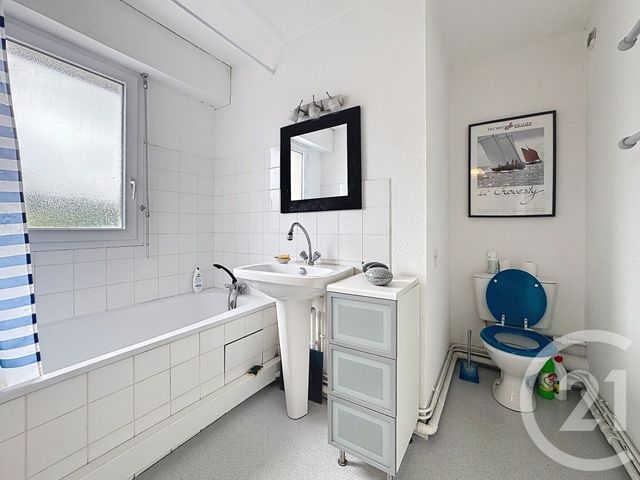 Appartement F4 à vendre - 4 pièces - 56.9 m2 - ARZON - 56 - BRETAGNE - Century 21 Ar'Zon Immobilier
