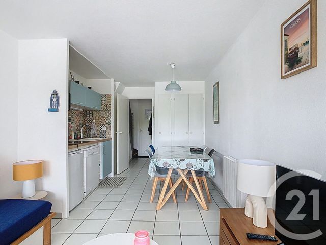 Afficher la photo en grand Appartement F3 à vendre - 3 pièces - 35.3 m2 - ARZON - 56 - BRETAGNE - Century 21 Ar'Zon Immobilier