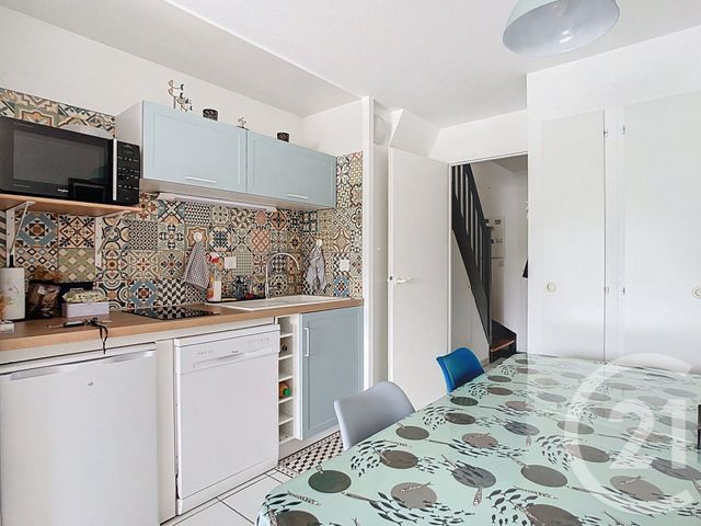 Afficher la photo en grand Appartement F3 à vendre - 3 pièces - 35.3 m2 - ARZON - 56 - BRETAGNE - Century 21 Ar'Zon Immobilier