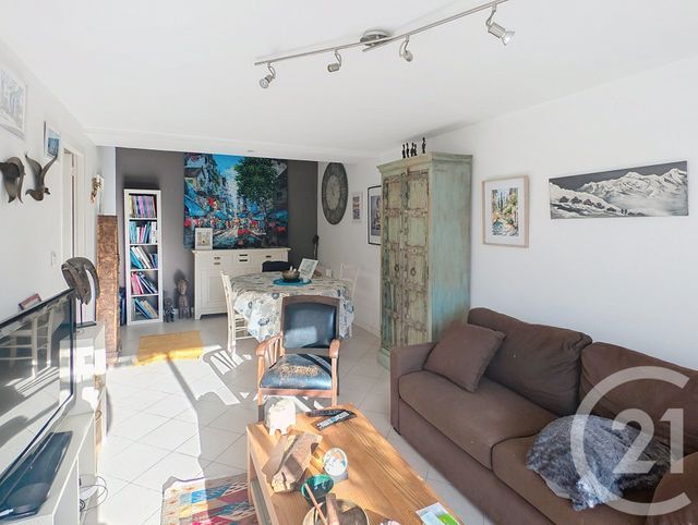 Appartement F3 à vendre - 3 pièces - 51.53 m2 - ARZON - 56 - BRETAGNE - Century 21 Ar'Zon Immobilier